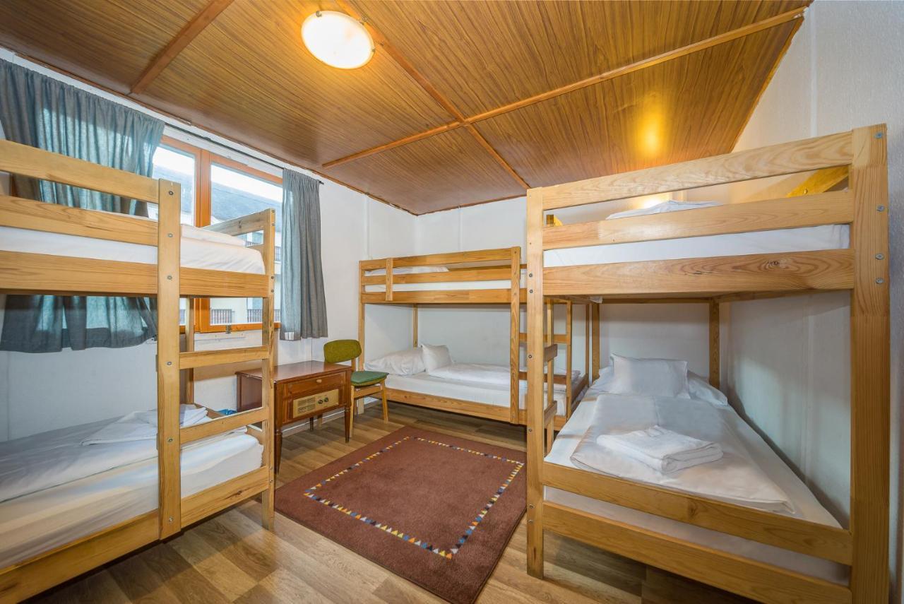 Lipicai Ifjusagi Szallo Szilvásvárad Extérieur photo