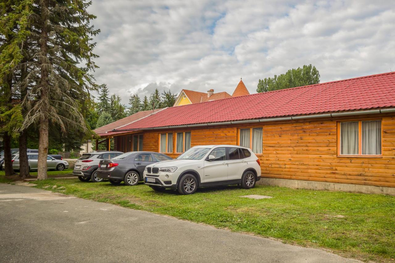Lipicai Ifjusagi Szallo Szilvásvárad Extérieur photo